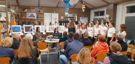 Pogovor s Kristino Krhin, pogled od zadaj, foto K Papez